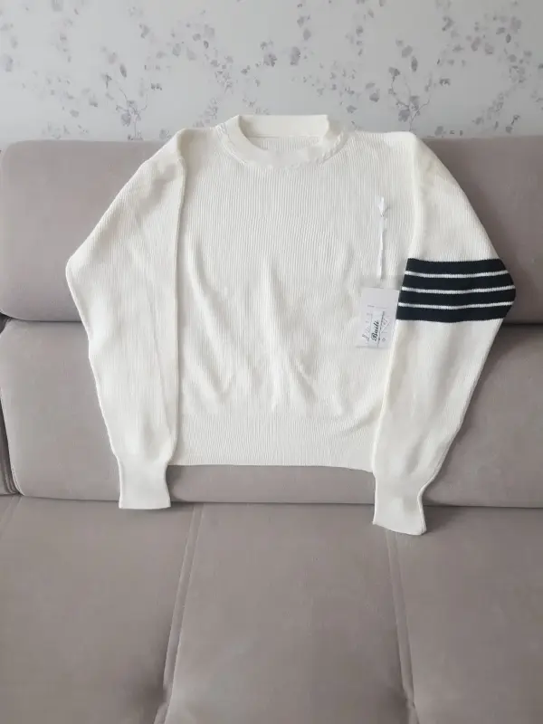 свитер НОВЫЙ-красивый и практичный подарок - Вся Беларусь - 233840 - Доска объявлений Kupika.by - Фото 2