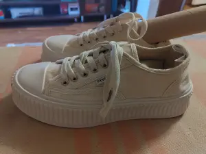 Кеды женские