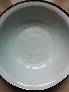 Таз эмалированный