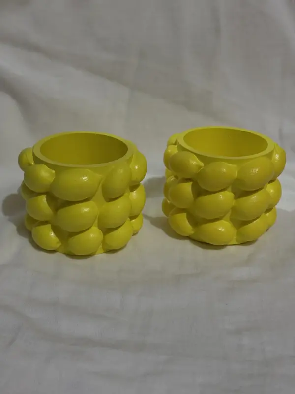 Кашпо-стакан из гипса «лимоны»