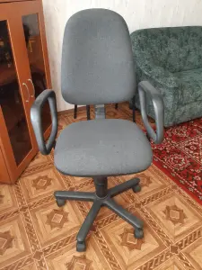 Кресло офисное