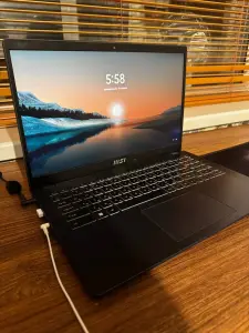 MSI Modern 15 B12 ноутбук торг