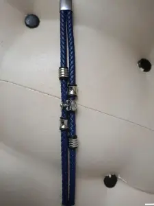 Плетеный браслет