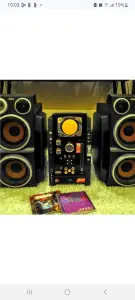 Музыкальный центр