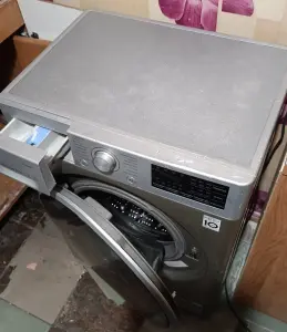 Стиральная машина LG,могу привезти и подключить