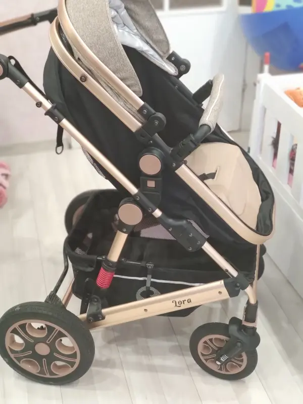 Детские коляски - Коляска Lorelli Lora (3 в 1) - Вся Беларусь - Фото 3 Коляска Lorelli Lora (3 в 1) - Вся Беларусь - 232365 - Доска объявлений Kupika.by - Фото 3