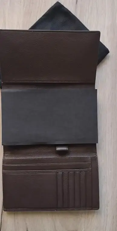 Кожаное портмоне EXCLUSIVE от VOLKSWAGEN (Германия) - Вся Беларусь - 235223 - Доска объявлений Kupika.by - Фото 6