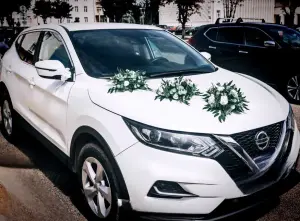 Свадебные украшения на машину