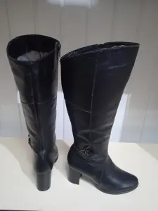 Сапоги женские