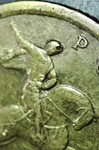 10 копеек 2005 С-П Уникальный засор штемпеля