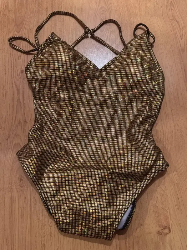 Продам купальник золотого цвета, р-р S