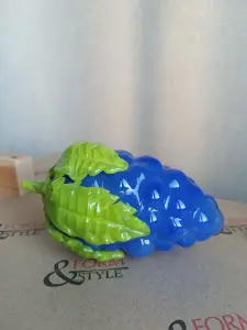 Стеклянные статуэтки