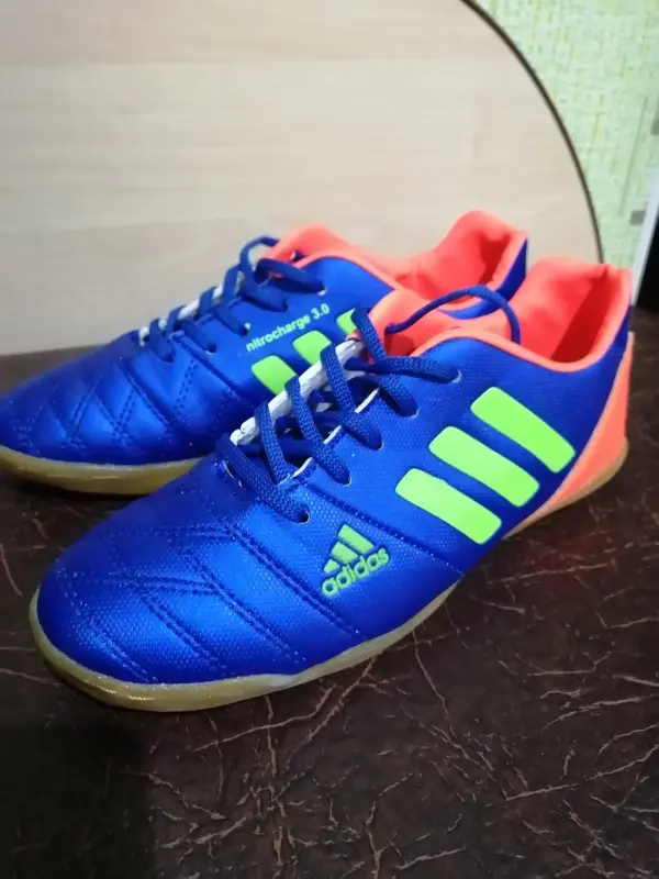 Кроссовки Adidas Nitrocharge 3, размер 37