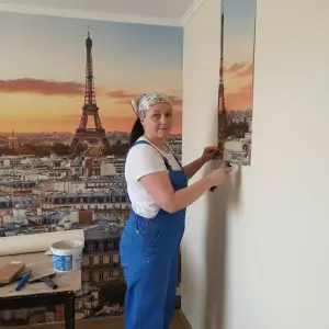 Оклейка стен обоями. Удаление старых.