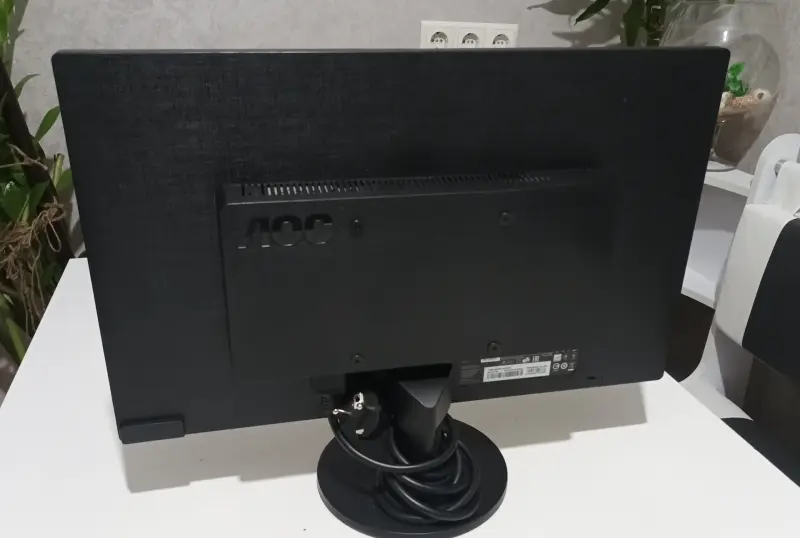 Мониторы - Монитор AOC E970Swn (18,5'', 1366 x 768) - Минск - Фото 2 Монитор AOC E970Swn (18,5'', 1366 x 768) - Минск - 233294 - Доска объявлений Kupika.by - Фото 2