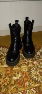 Зимние полусапожки женские