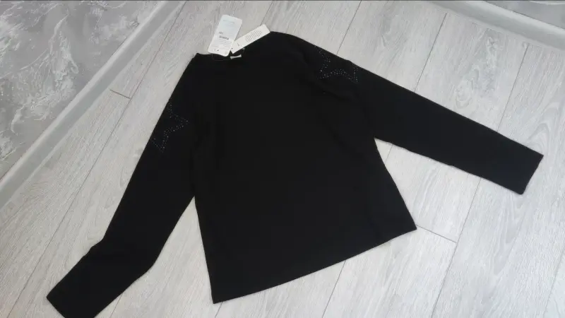 Вайкики кофточка школа