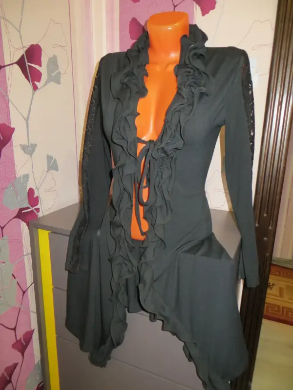 Кардиган с кружевом р.46-48 (сост. нового)