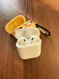 Наушники Apple AirPods 2