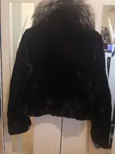 СРОЧНО... Шуба норка с чернобуркой SWAROVSKI  Италия