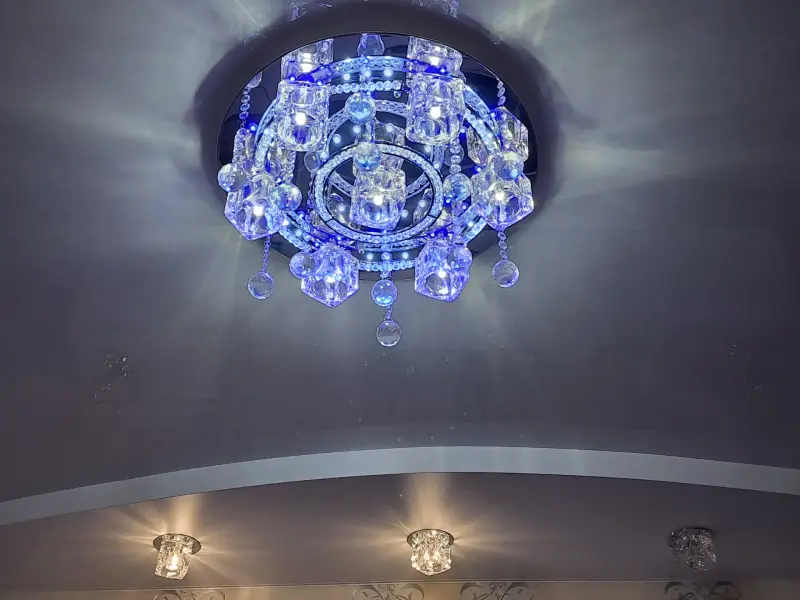 Освещение - Люстра + 6 светильников (лампочки - в подарок) - Вся Беларусь Люстра + 6 светильников (лампочки - в подарок) - Вся Беларусь - 233916 - Доска объявлений Kupika.by