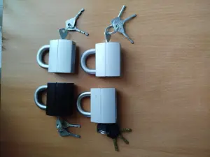 Продам замки (замок) навесной (автомат)