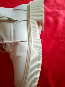 Зимние ботинки