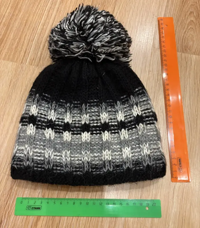 Шапка женская двойная 50% шерсти, Польша