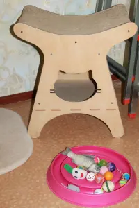 Когтеточки для кошек б/у