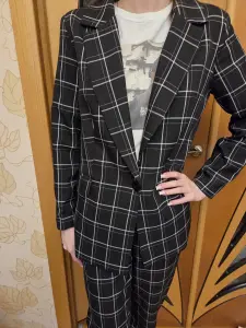 Костюм женский р. 42 XS