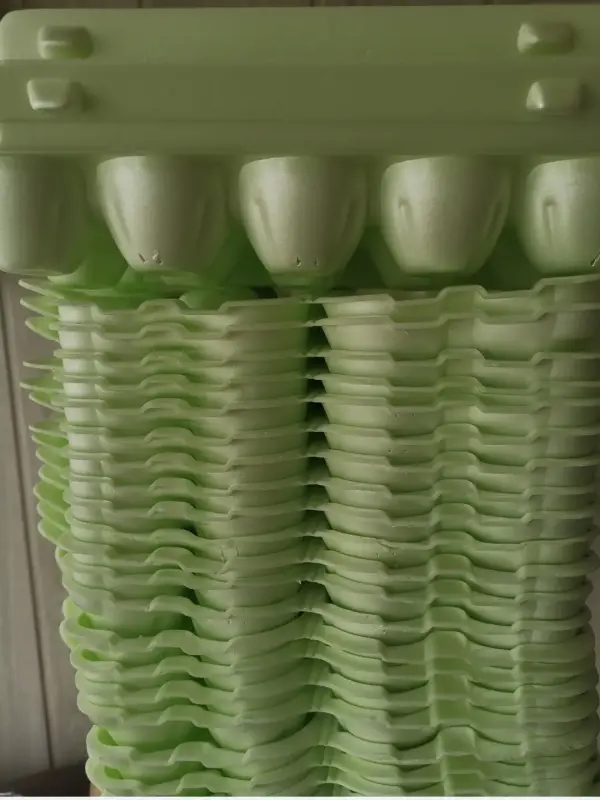 Лотки для яиц