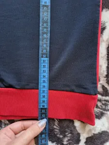 Свитер NIKE р.158-164 (см.замеры)