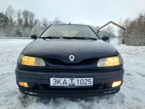 Рено лагуна 1 лифтбек 1.8i