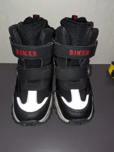 Зимние сапожки ''Biker'' р.30 ( в идеале)