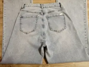 Джинсы 152-158