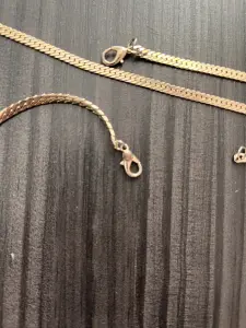 Женские украшения