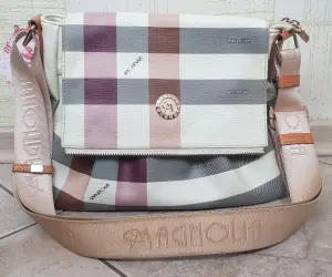 Стильная и удобная сумка премиум-класса итальянского бренда Magnolia