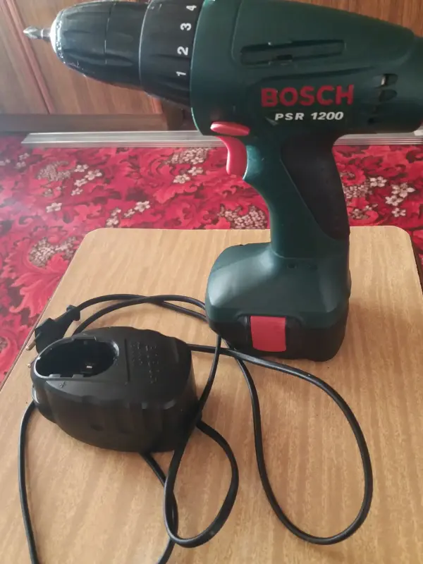 Дрель-шуруповерт BOSCH  PSR 1200
