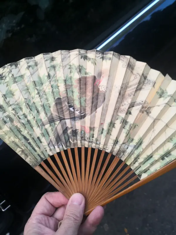 Веер старинный