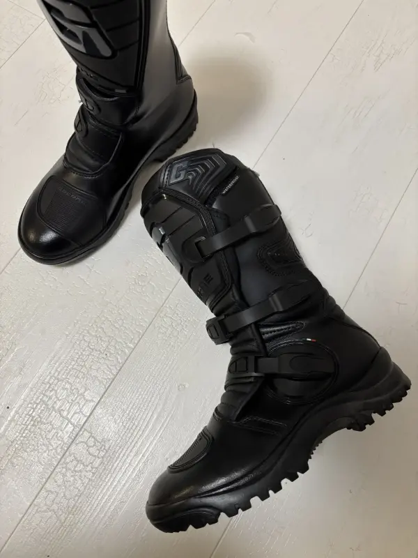 Мотоаксессуары - мотоботинки Gaerne G-Adventure Aquatech - Вся Беларусь - Фото 3 мотоботинки Gaerne G-Adventure Aquatech - Вся Беларусь - 232653 - Доска объявлений Kupika.by - Фото 3