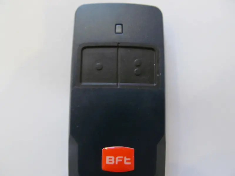 Заборы, калитки, ворота - Пульт ДУ для ворот, ролет, шлагбаумов новый, BFT MITTO COOL C2 - Вся Беларусь - Фото 2 Пульт ДУ для ворот, ролет, шлагбаумов новый, BFT MITTO COOL C2 - Вся Беларусь - 232215 - Доска объявлений Kupika.by - Фото 2