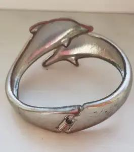 Винтажный браслет-клампер дельфины