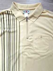 Футболка-поло р-р 48-50-новая.