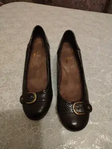 Женская обувь