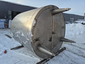 Емкость нержавеющая с рубашкой и термоизоляцией