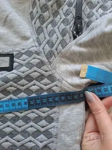 Свитер S (cм.замеры)