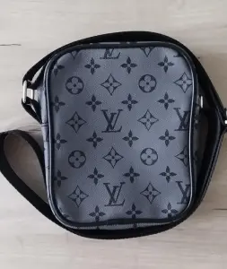 Сумочка LOUIS VUITTON (реплика)