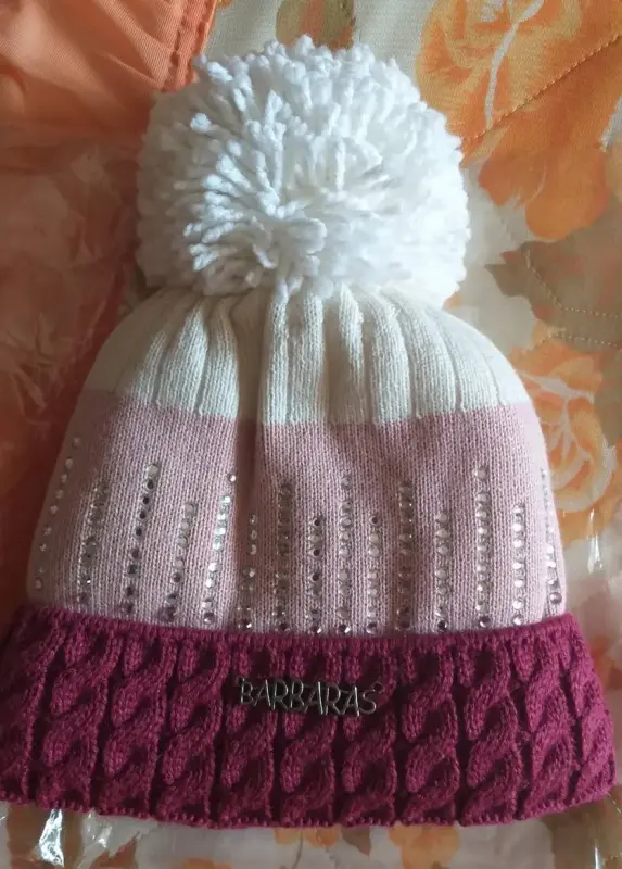Шапка бордовая на девочку, новая, с 9 мес-2х лет