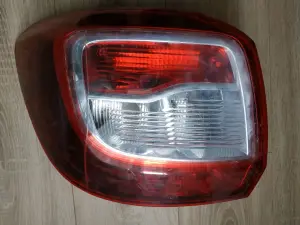 Продам оригинальный задний левый фонарь Renault Sandero Stepwey 2