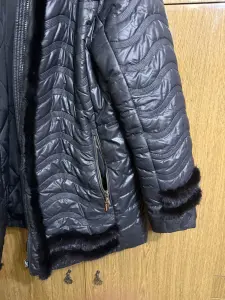 Куртка с отделкой из меха норки, размер 56